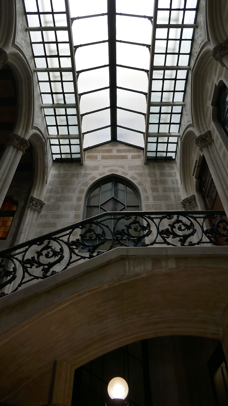 courtyard, barcelona, architecture, built structure, indoors HD wallpaper