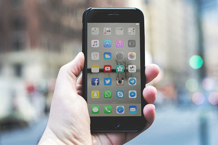 apple, hand, iphone, iphone 6, mobile phone, smartphone, human hand HD wallpaper