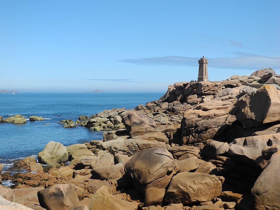 lighthouse on top of rock formation, brittany, coast, sea, rock - object HD wallpaper