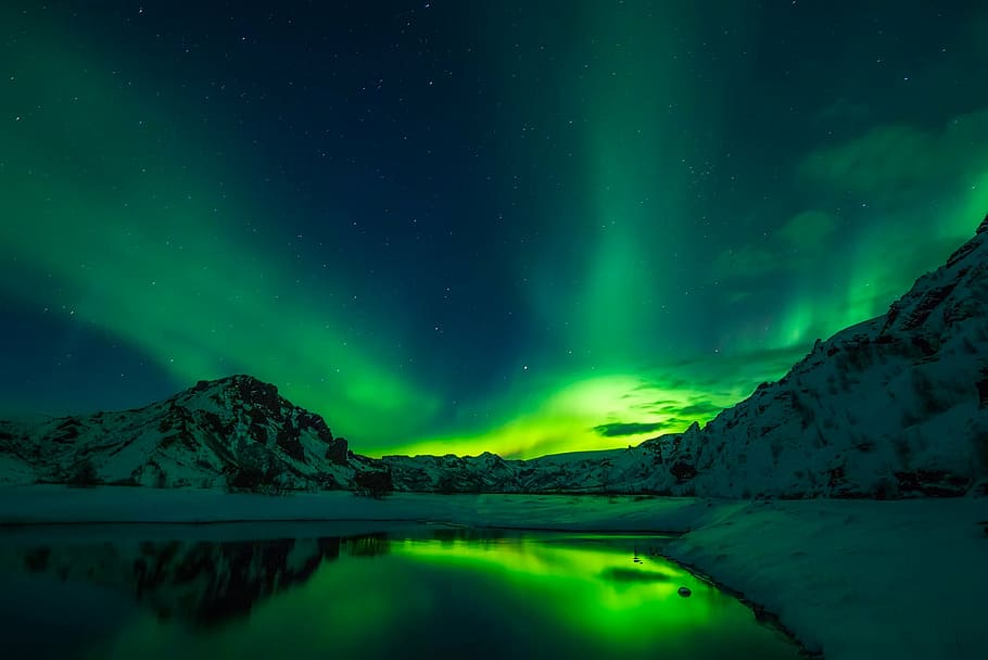 green Northern light sky, iceland, aurora borealis, northern lights