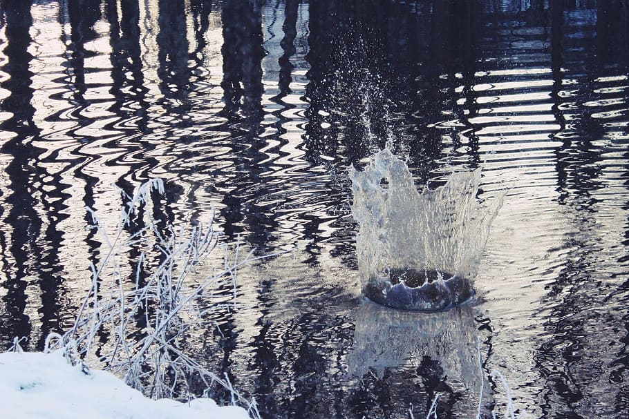 water, river, splash, inject, nature, waters, stone, cold, winter HD wallpaper