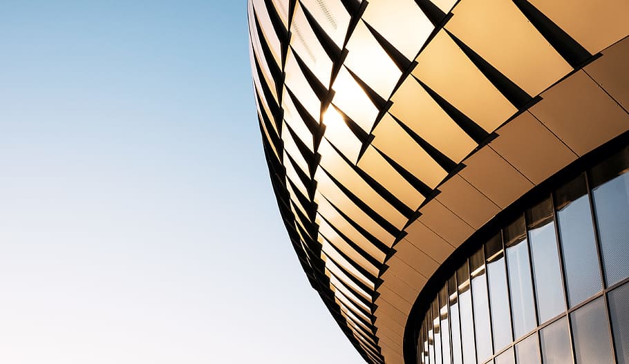 abstract golden building, skyscraper building, glass museum, photo HD wallpaper