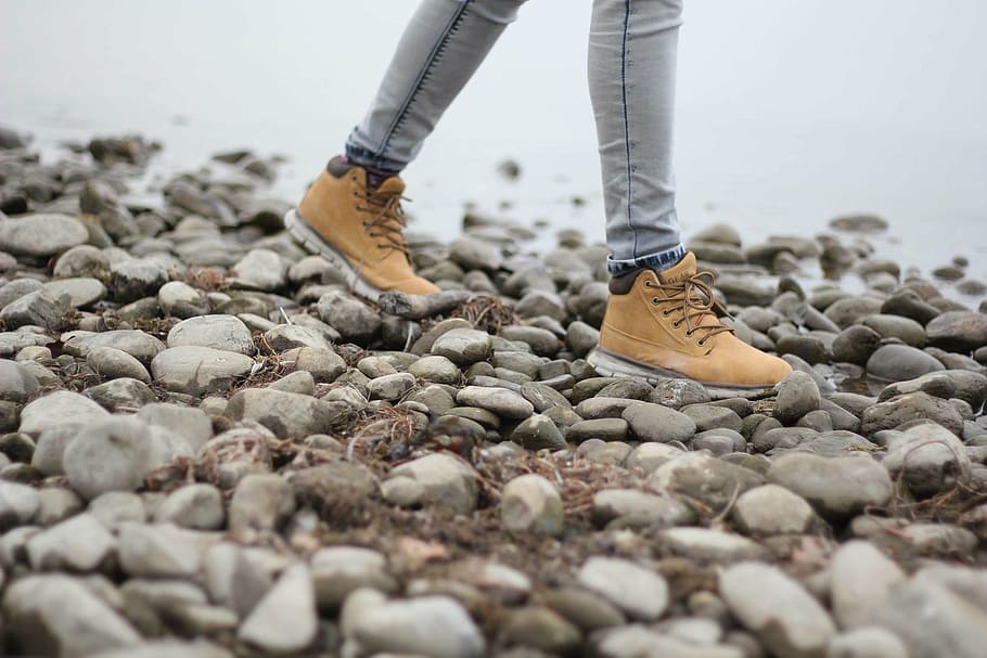 person walking on rocks, hiking, hiking shoes, hiking boots, walking shoes, HD wallpaper