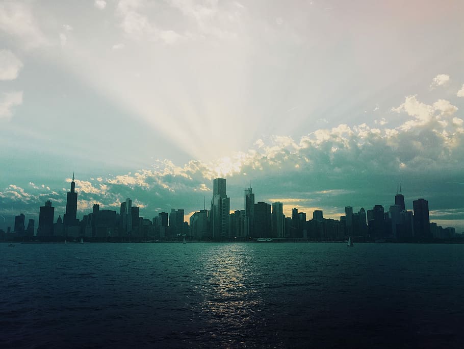 silhouette photo of city high-rise buildings, city skyline under blue sky during daytime, HD wallpaper