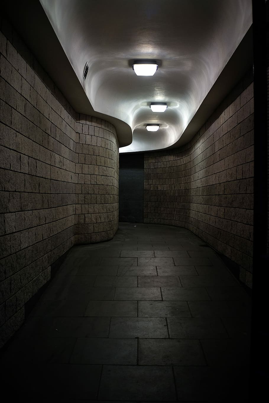 concrete hallway, brown and grey concrete tunnel wayt, subway HD wallpaper