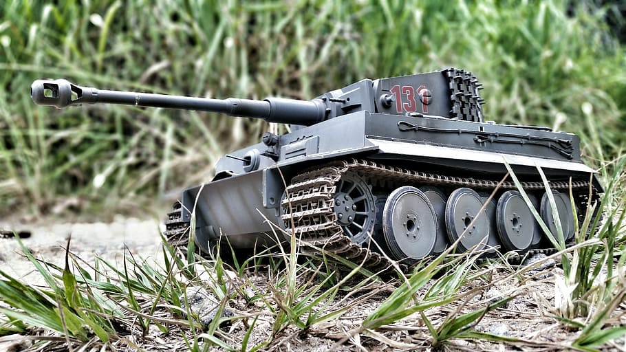 black battle tank scale model, toy, miniature, war, army, weapon HD wallpaper