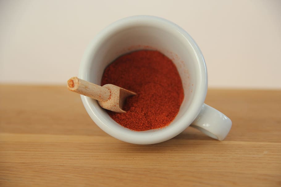 Powder, Red, Paprika, cup, drink, heat - Temperature, wood - Material HD wallpaper