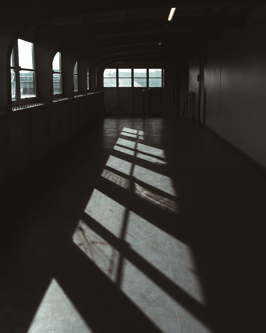 photography of dimmed room at daytime, gray concrete building HD wallpaper