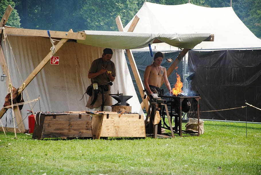 middle ages, market, blacksmith, fire, tent, historically, hand labor HD wallpaper