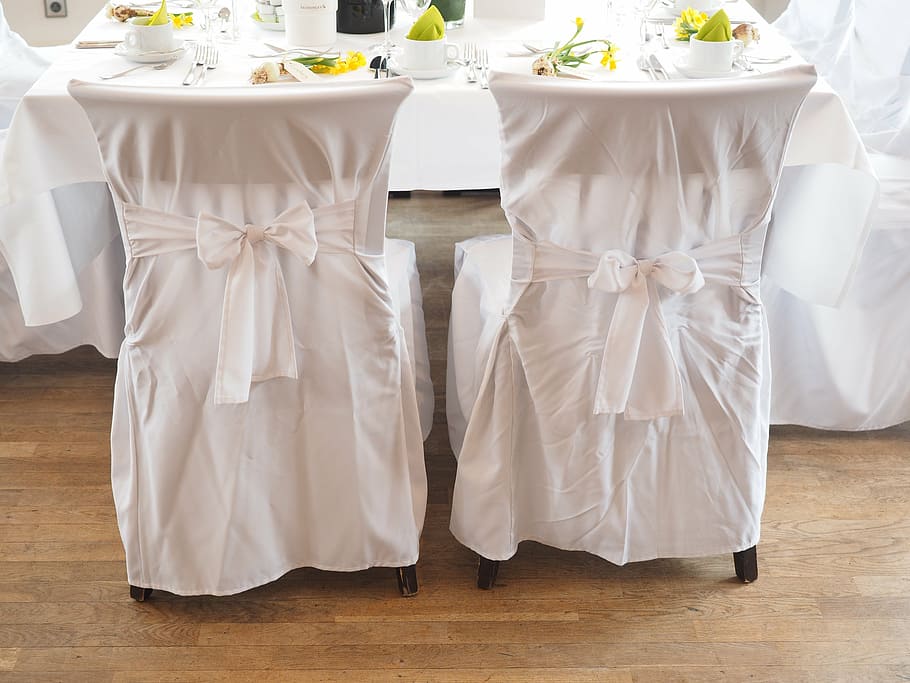 two white covered chairs, wedding chairs, wedding table, wedding decoration, HD wallpaper