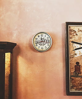 round wall clock showing time at 11:43, round white and black Coffee print analog clock at 11:43 HD wallpaper