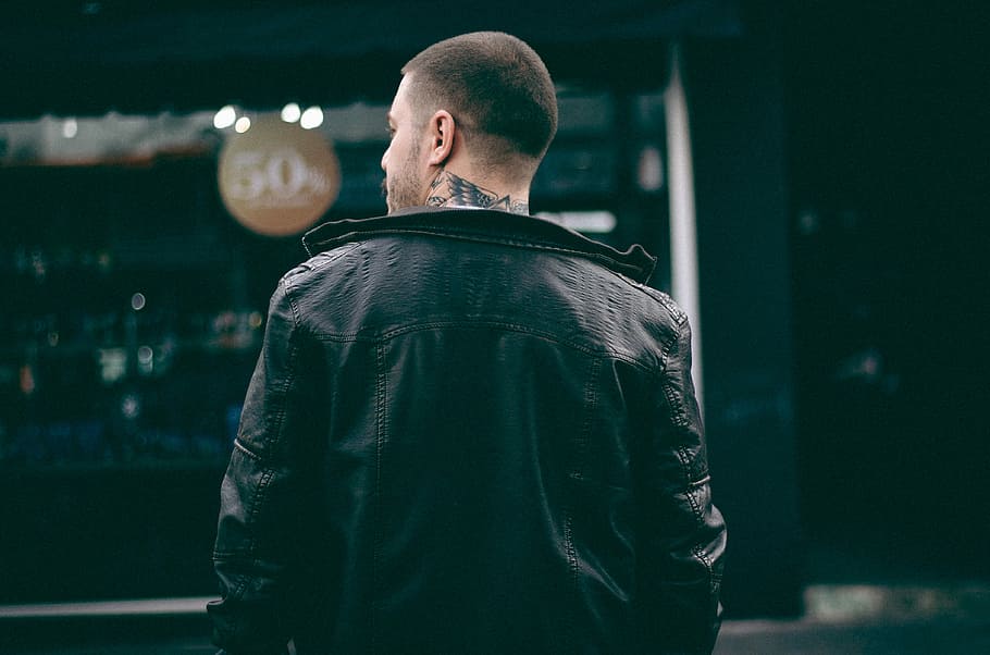 man in black leather jacket, men, people, males, one Person, adult HD wallpaper