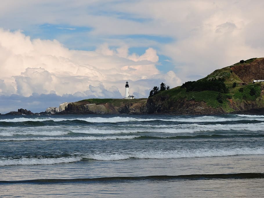 Yaquina Head, Lighthouse, Waves, Beach, coast, ocean, newport HD wallpaper