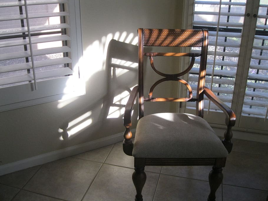 chair, light, sunlight, rays, windows, louvres, room, interior HD wallpaper