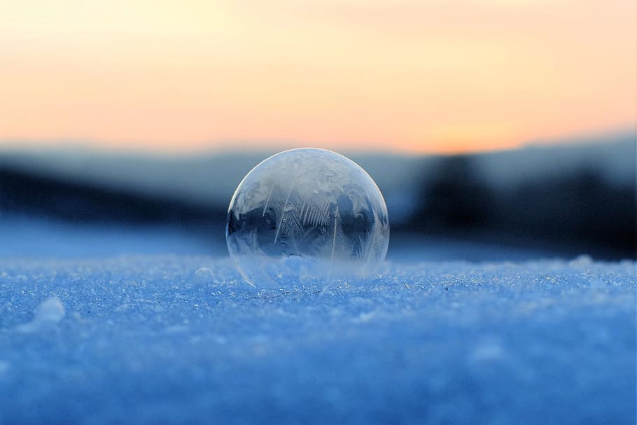 soap bubble, frozen, frozen bubble, winter, eiskristalle, wintry