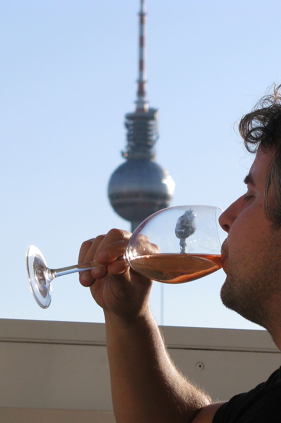 man, drinking, wine, glass, berlin, germany, fernsehturm, reflection HD wallpaper