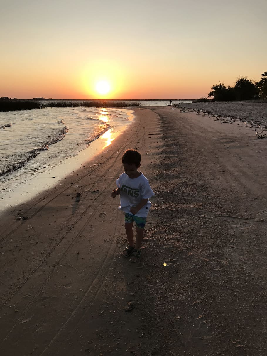 Sunset, Beach, Child, Shore, full length, sand, one person HD wallpaper