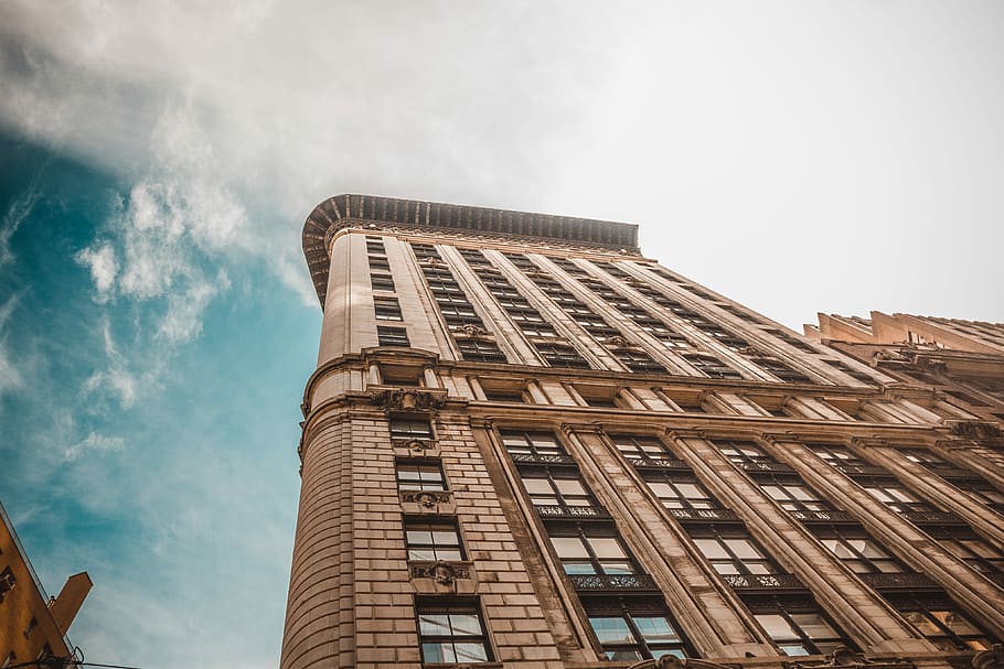 worm's eye view photography of brown building, worm's eye view on brown concrete building HD wallpaper