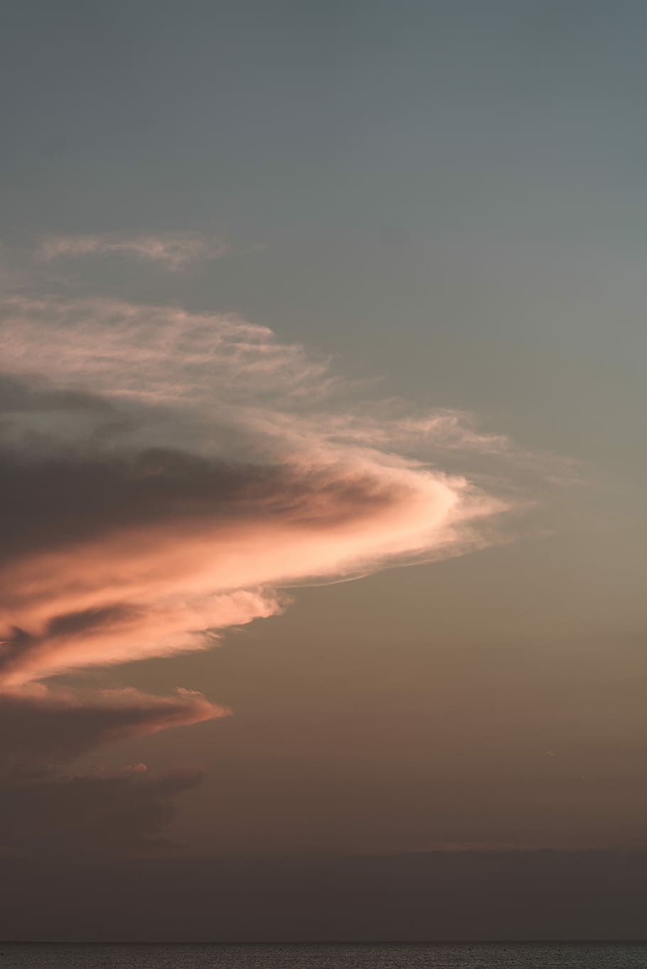 Pink Clouds, nimbus clouds at golden hour, sky, sunset, sunrise HD wallpaper