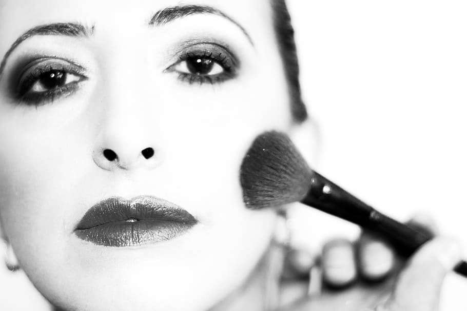 woman holding makeup brush, Bride, Portrait, editorial, pose HD wallpaper