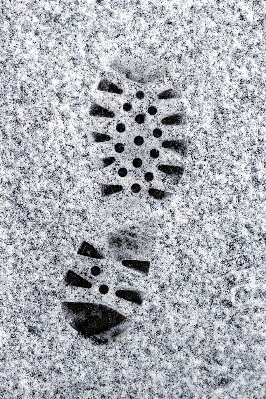 track, already, snow, sole, imprint, no people, hole, close-up HD wallpaper