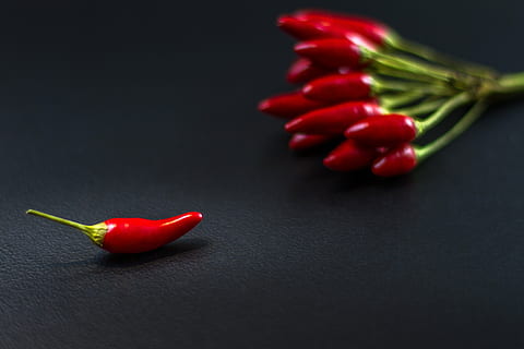 chilli, chilli peppers, pepperoni, pods, sharp, food, color HD wallpaper