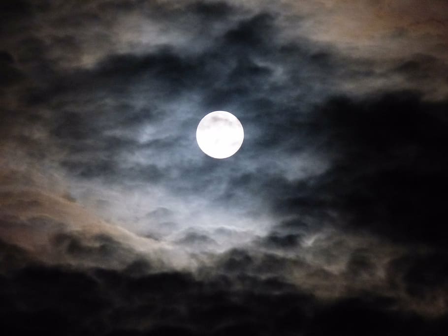 low angle photo of white full moon, clouds, darkness, sky, night HD wallpaper