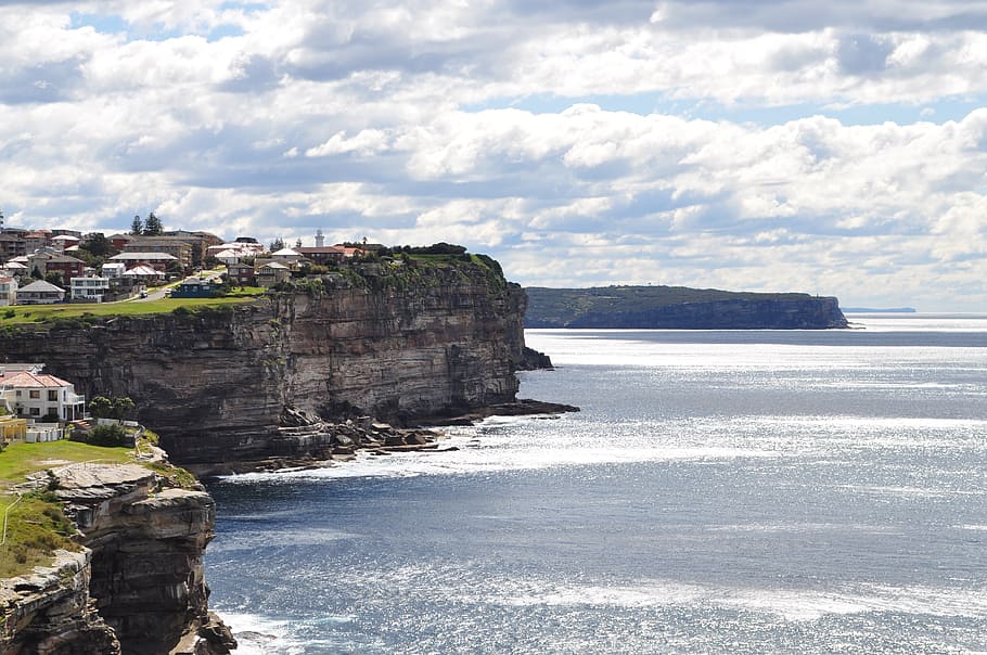 view of houses atop mountain, australia, bondi beach, sea, sky HD wallpaper