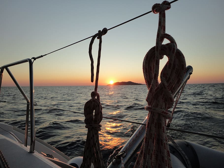 white boat on sea during sunset, water, sails, rope, cruise HD wallpaper