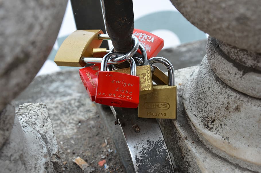 Castle, Bridge, Love, Padlock, love locks, padlocks, love symbol HD wallpaper