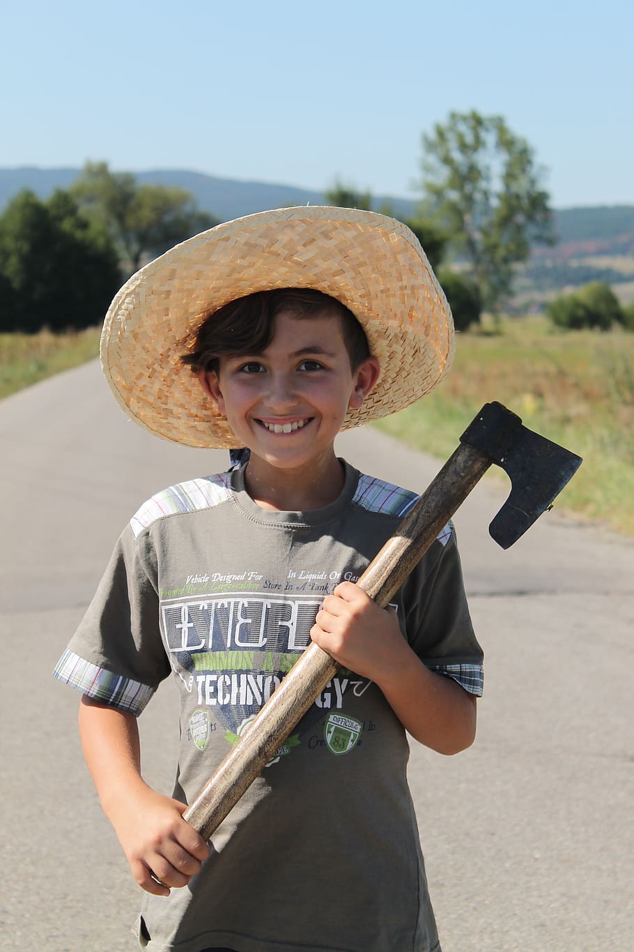 child, hat, straw, cutlass, portrait, one person, real people HD wallpaper