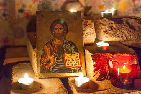 prayer space, icon, light, jesus, candle, burning, fire, spirituality HD wallpaper