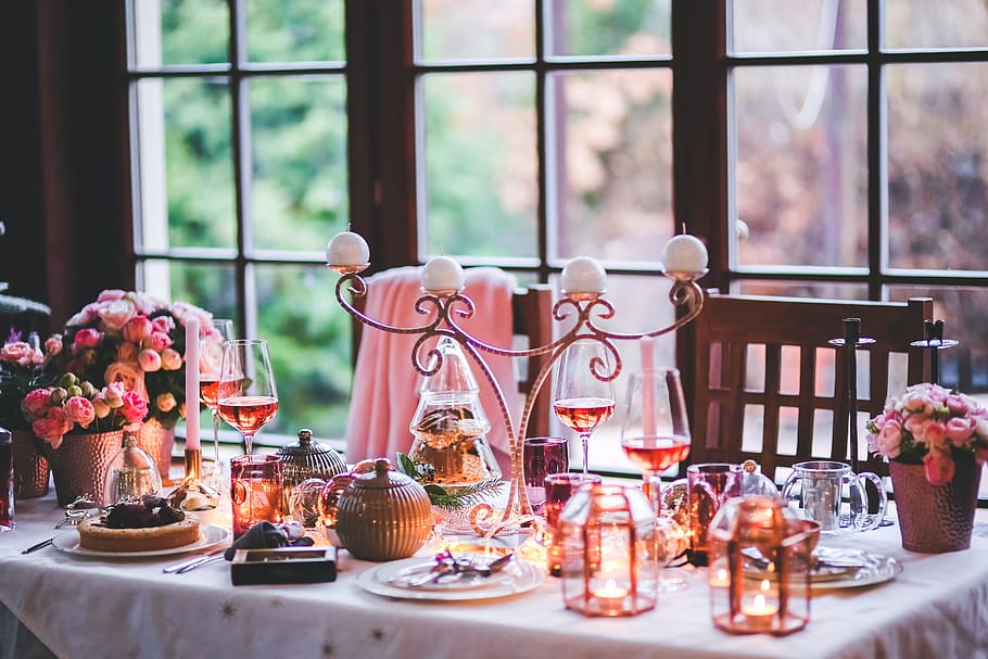 photo of table filled with home decors, christmas, xmas, setting HD wallpaper