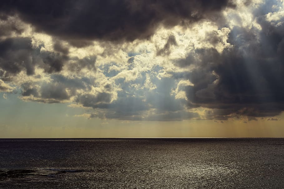 sea, clouds, sunlight, sunbeam, nature, sky, cloudscape, rays HD wallpaper