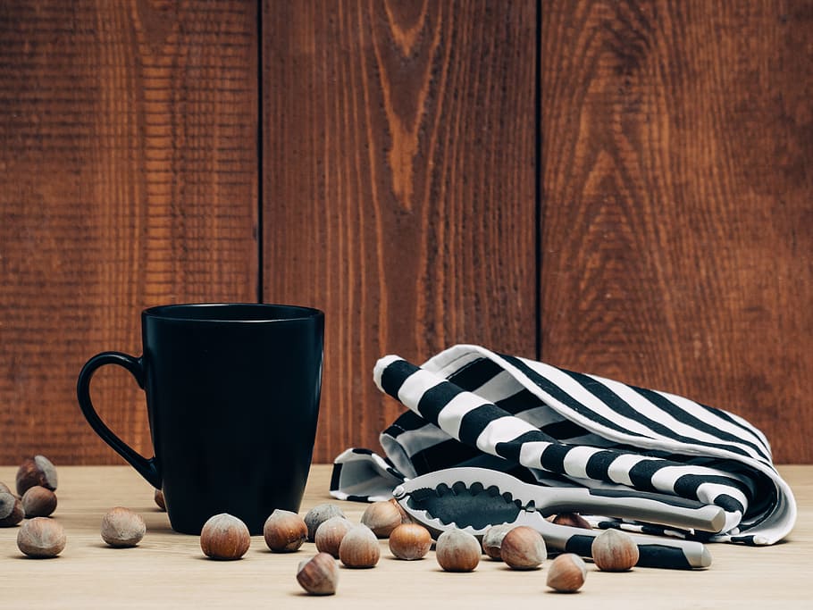 coffee, mug, tea, nuts, beverage, hazelnuts, hazels, nutcracker HD wallpaper