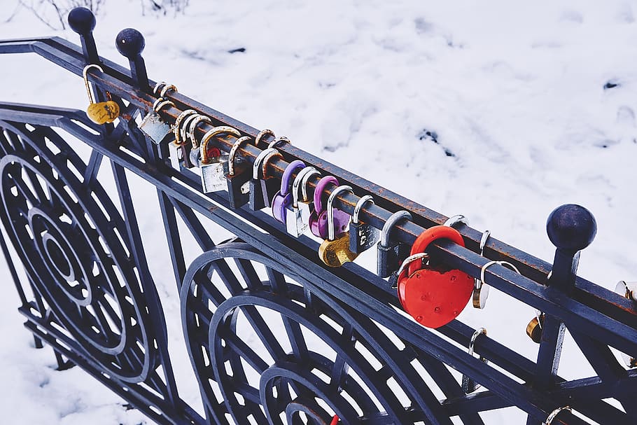 padlocks, locked, railing, snow, winter, metal, cold temperature HD wallpaper