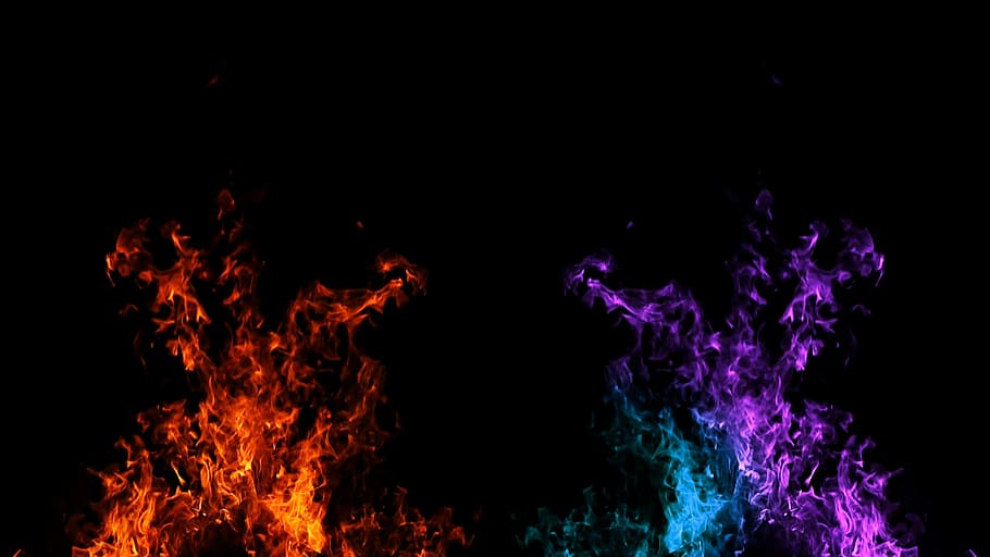 True flame beauty VS Special effects, two purple and red flame wallpaper, HD wallpaper