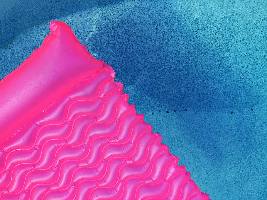 pink inflatable pool float inside a pool, swim, bed, blue, life buoy HD wallpaper