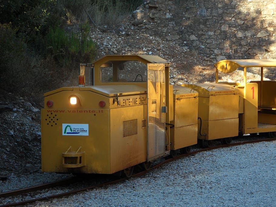 train, seemed, track, rail traffic, railway tracks, tunnel HD wallpaper