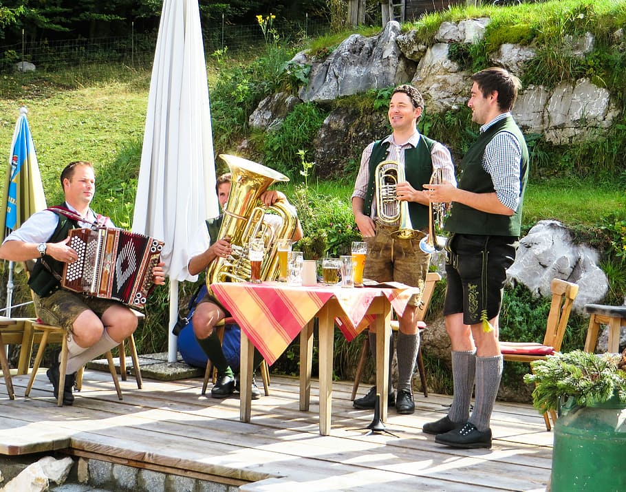 Beer Garden, Music, Bavaria, Tradition, instrument, chapel, HD wallpaper