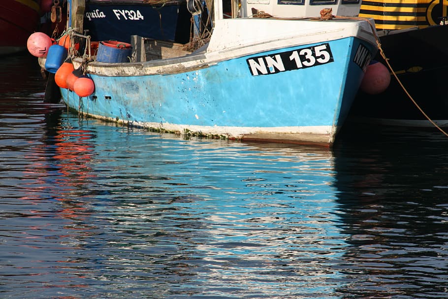 boat, reflection, hull, water, harbor, dock, colorful, ship HD wallpaper