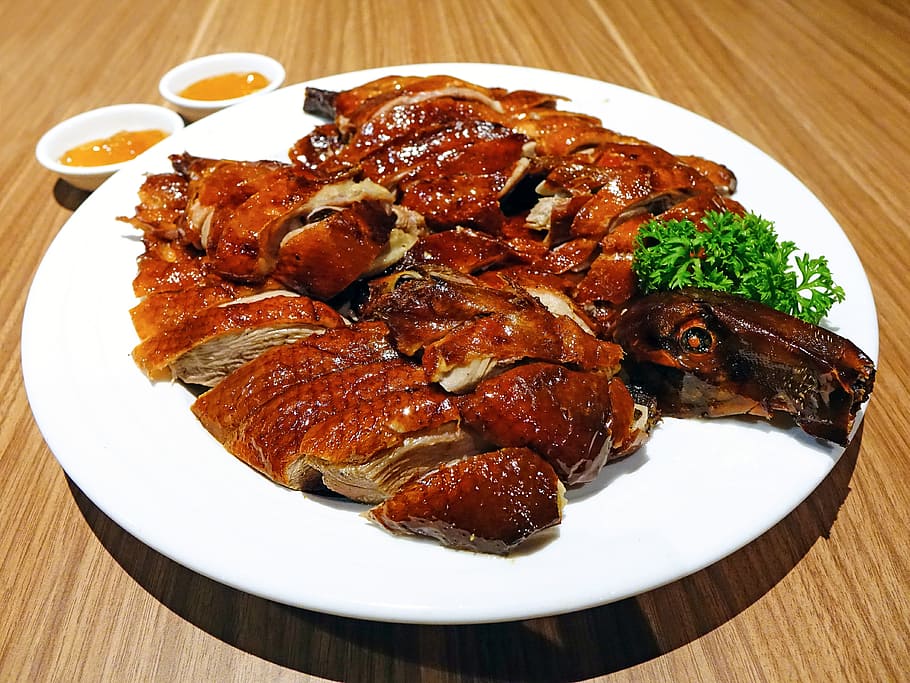sliced peking duck on plate, roasted duck, 烧鸭, chinese, asia