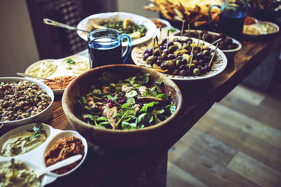 photo of dishes on table, lunch, salad, fit, spinach, olives HD wallpaper