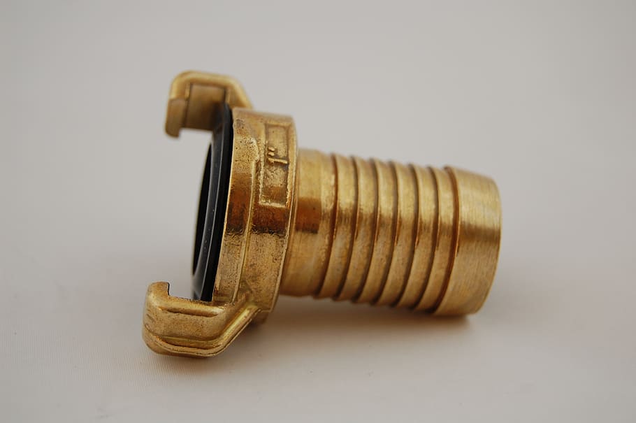 geka, plug, brass, single object, studio shot, indoors, close-up HD wallpaper