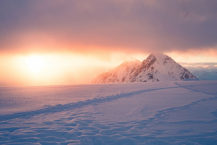 snow covered mountain during golden hour, highland, cloud, sky HD wallpaper