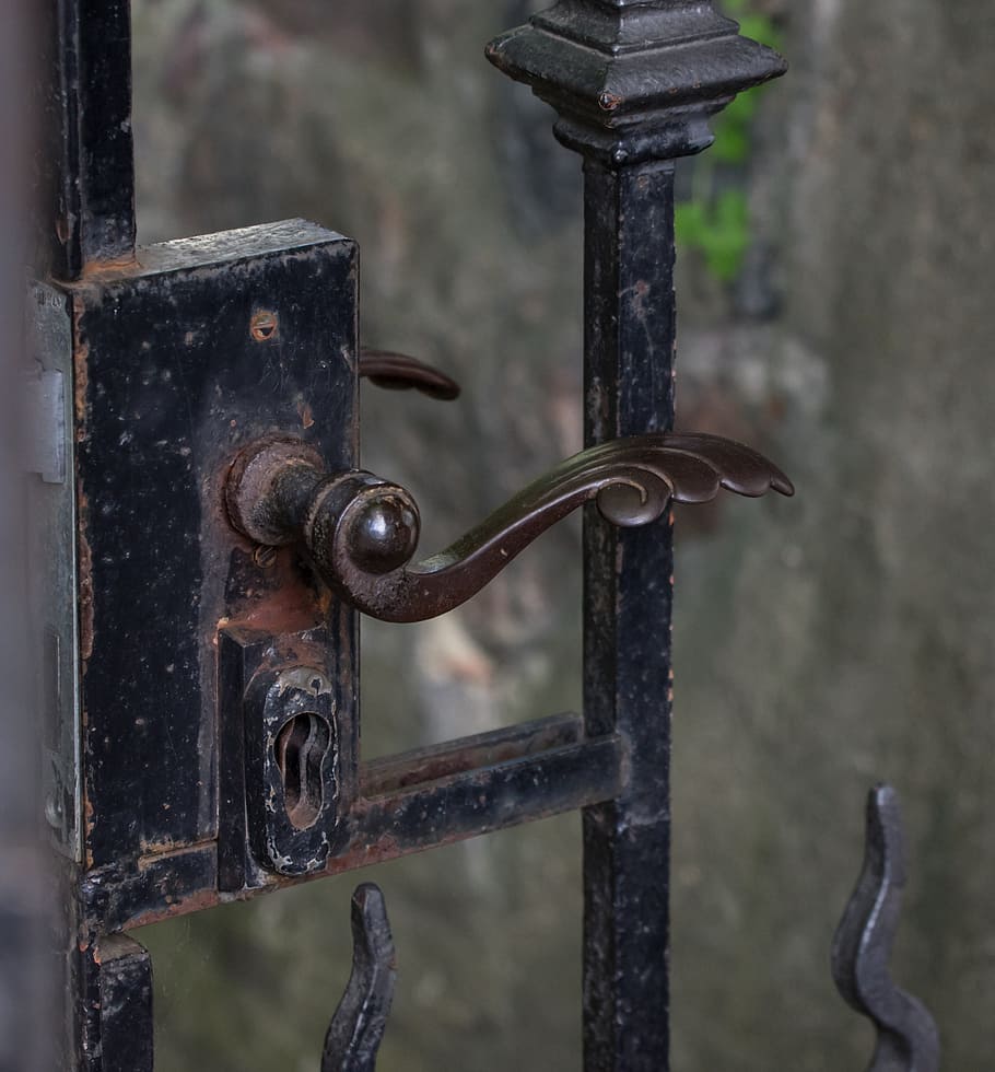 close, door, door handle, input, security, key hole, antique HD wallpaper