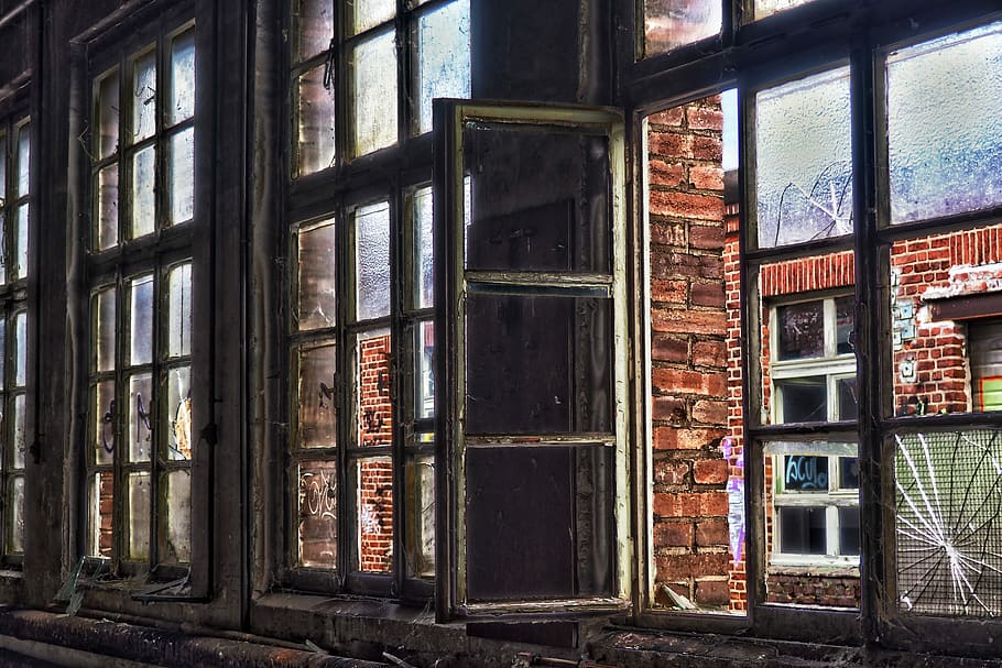 close-up photography of brown wooden frame window, brick, old, HD wallpaper