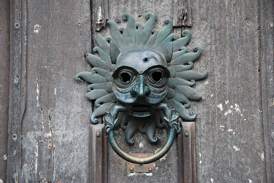 close-up of gray tribal door knocker, durham, cathedral, metal HD wallpaper
