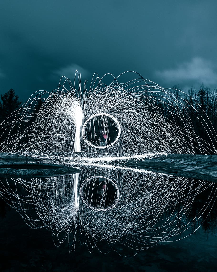 time-lapse photograph of sparkler, body of water digital wallpaper HD wallpaper