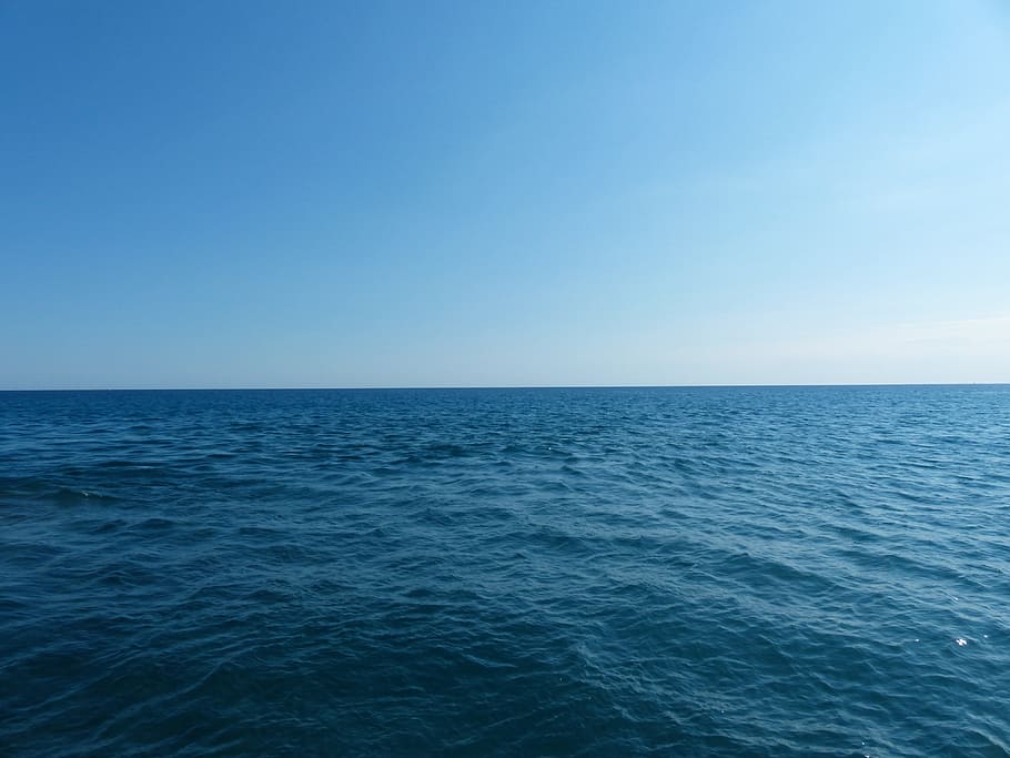 body of water, sea, ocean, infinity, wide, loneliness, sky HD wallpaper